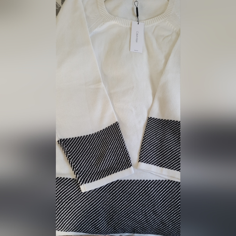 Calvin Klien sweater